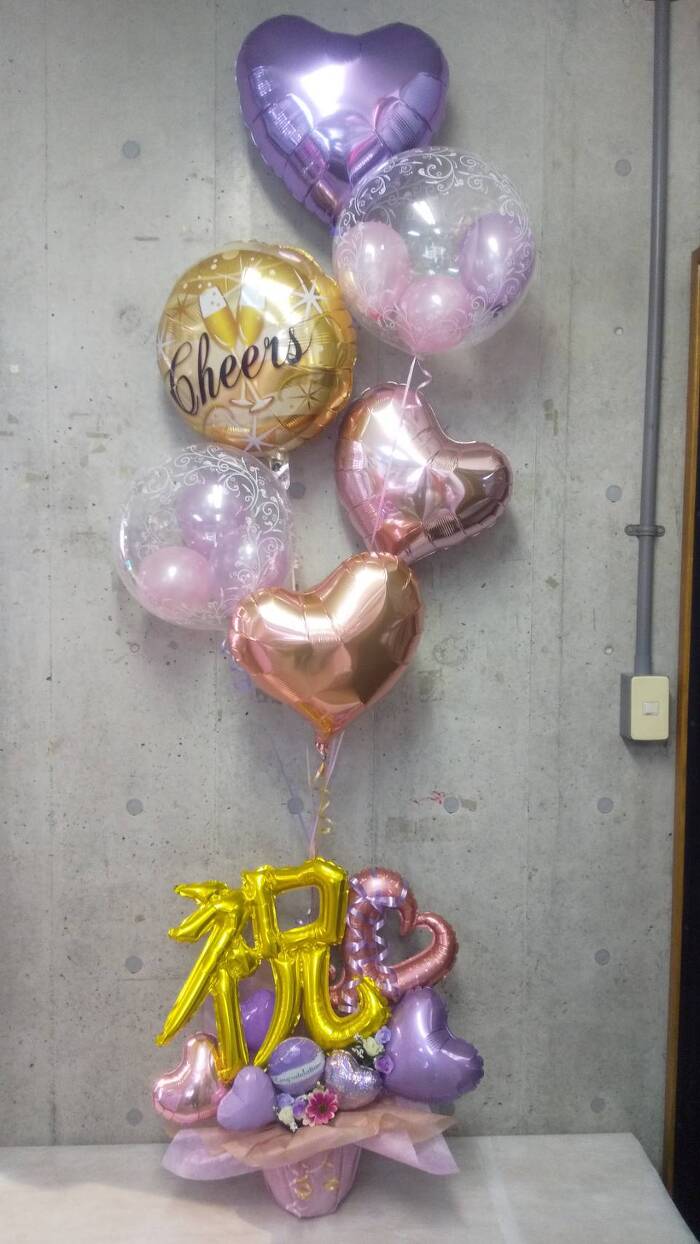 �L�����N�^�[�o���[���E�J�@�j��